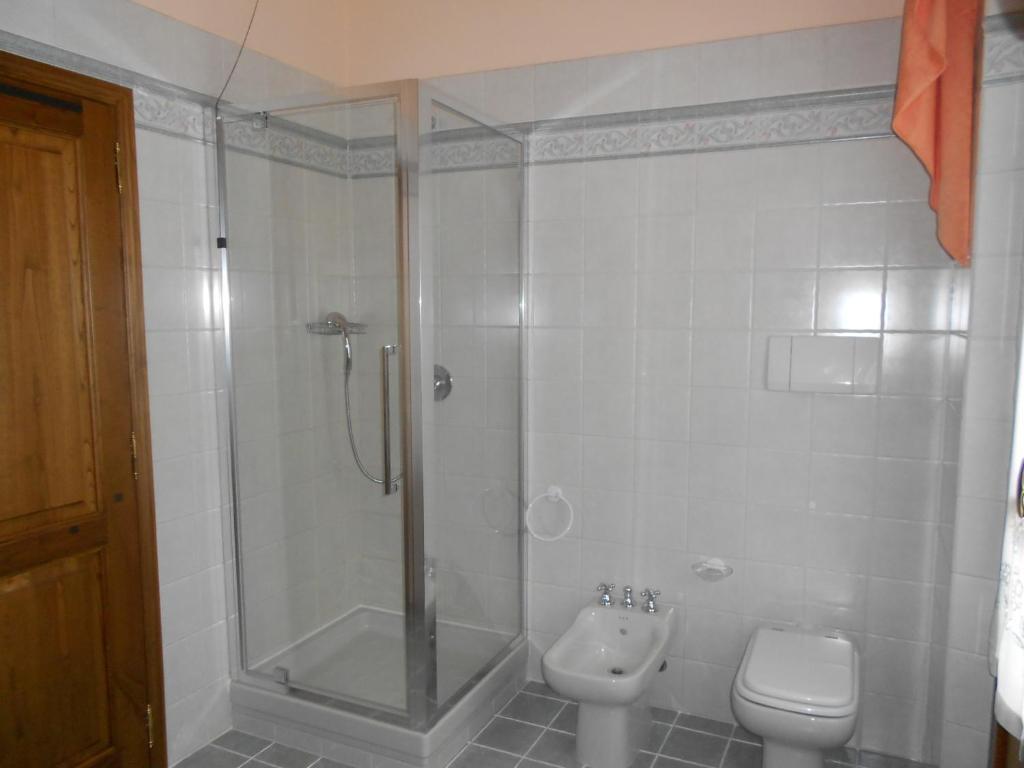 Tarussio Hotel Arezzo Bagian luar foto