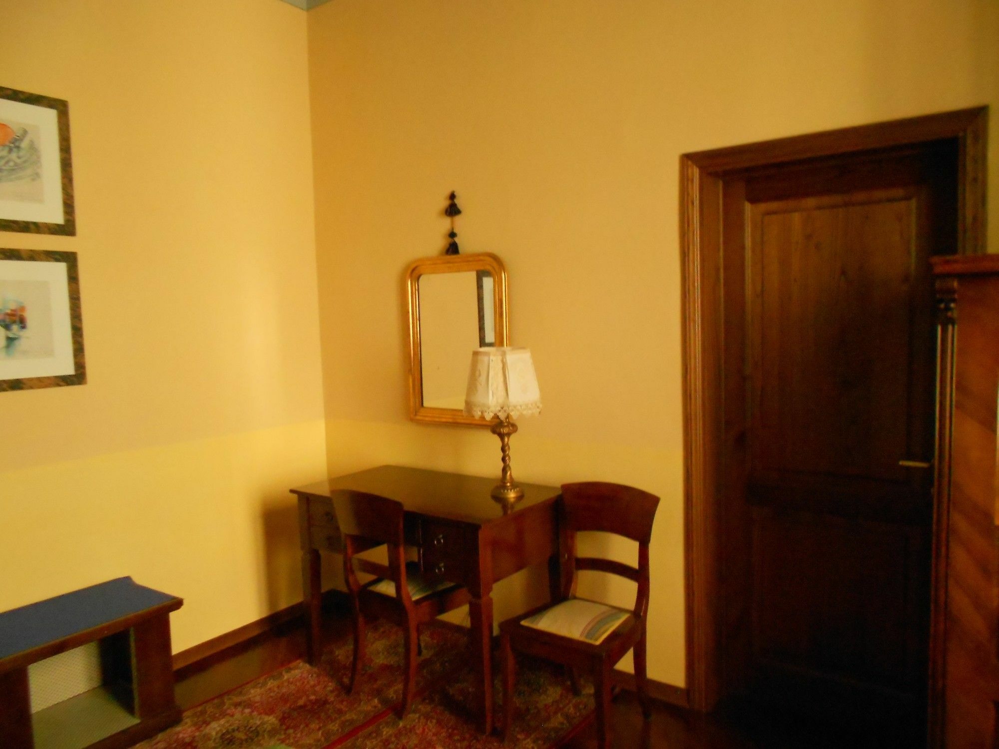 Tarussio Hotel Arezzo Bagian luar foto